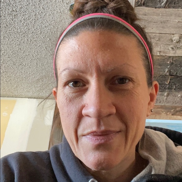 Meet your Posher, Erin - Picture 1 of 1